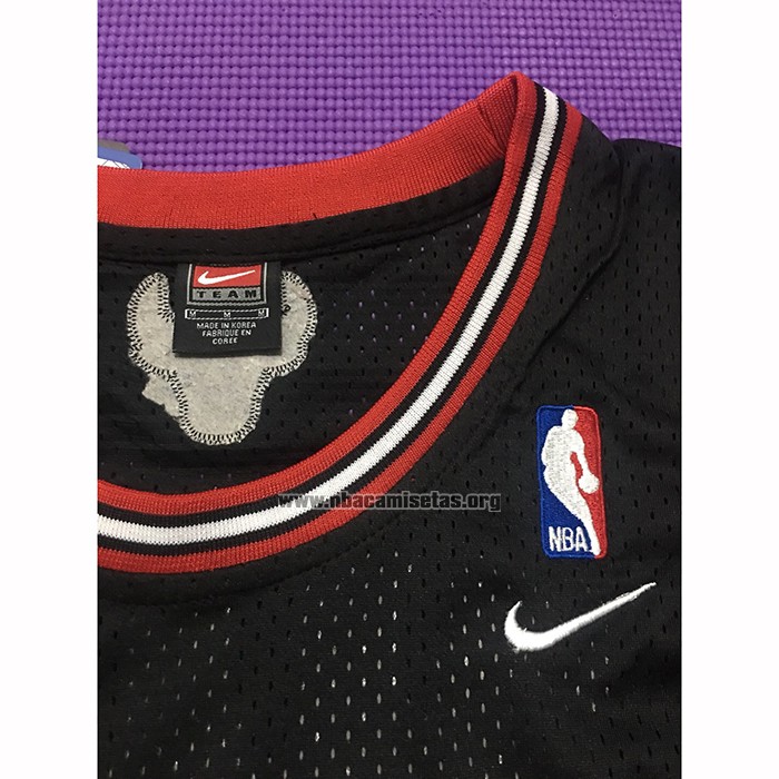 Camiseta Chicago Bulls Michael Jordan NO 23 Retro Negro3